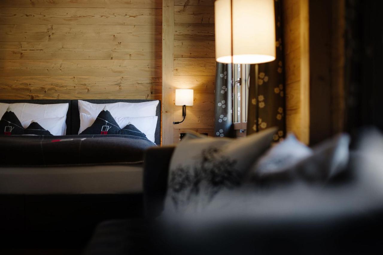 Bodehuettli Hotel Аделбоден Екстериор снимка